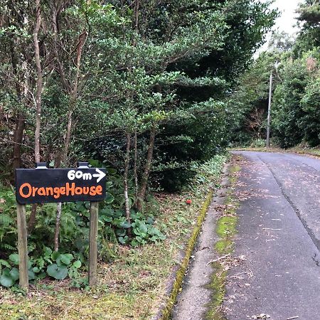 Cottage Orange House Yakushima ياكوشيما المظهر الخارجي الصورة