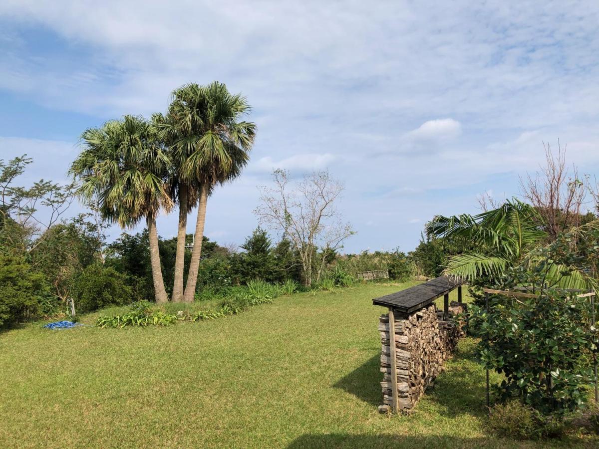 Cottage Orange House Yakushima ياكوشيما المظهر الخارجي الصورة