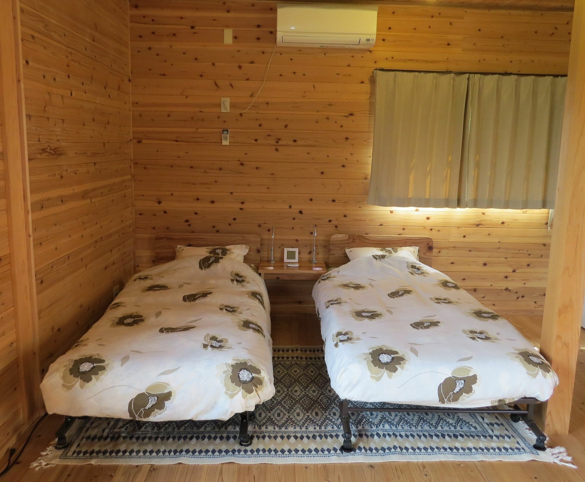 Cottage Orange House Yakushima ياكوشيما المظهر الخارجي الصورة